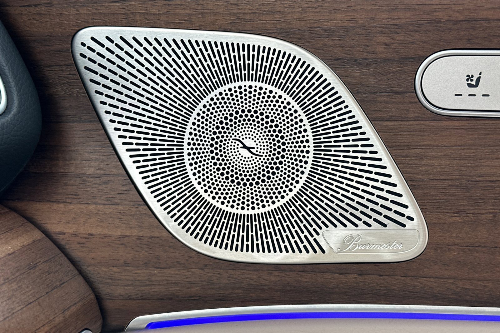 Certified 2025 Mercedes-Benz GLS 450 4MATIC image 22