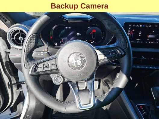 Used 2025 Alfa Romeo Tonale w/ Active Assist Package image 11