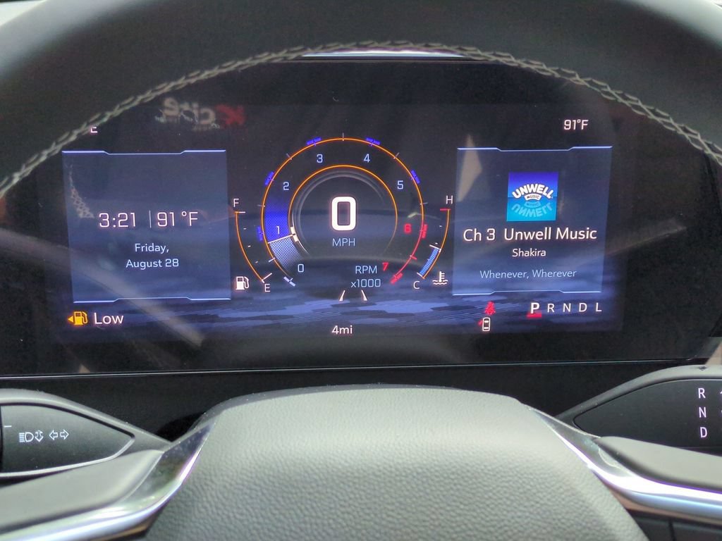 New 2027 Chevrolet Traverse LT w/ Midnight/Sport Edition FWD image 19