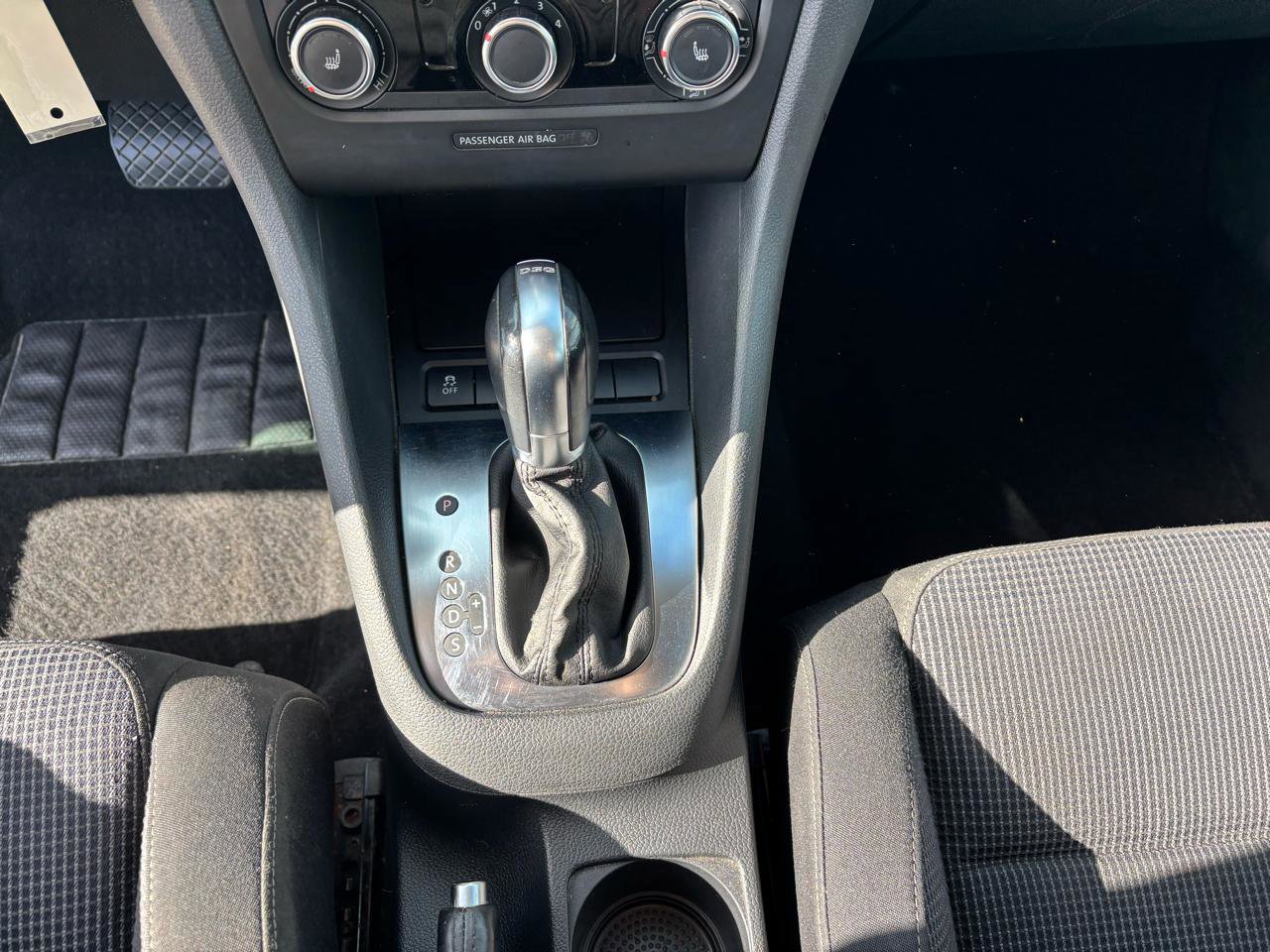 Used 2014 Volkswagen Golf TDI image 18