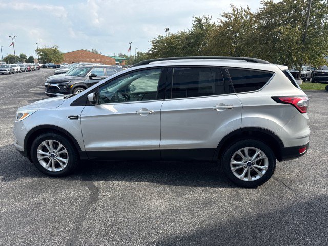 Used 2018 Ford Escape SE FWD image 6