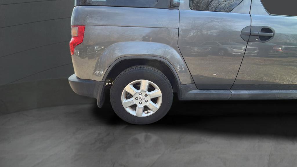 Used 2011 Honda Element EX image 15