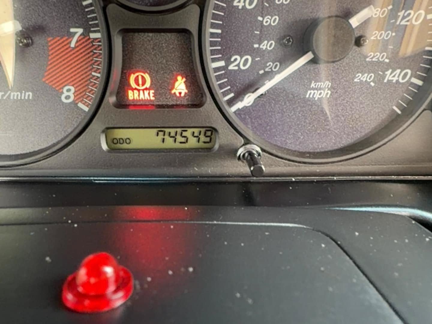Used 2000 MAZDA MX-5 Miata LS RWD image 7