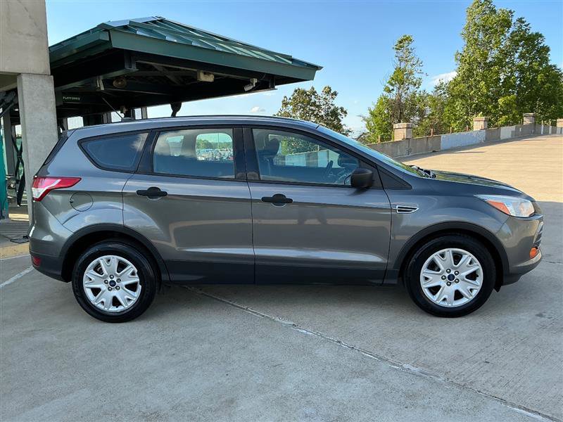 Used 2014 Ford Escape S FWD image 8