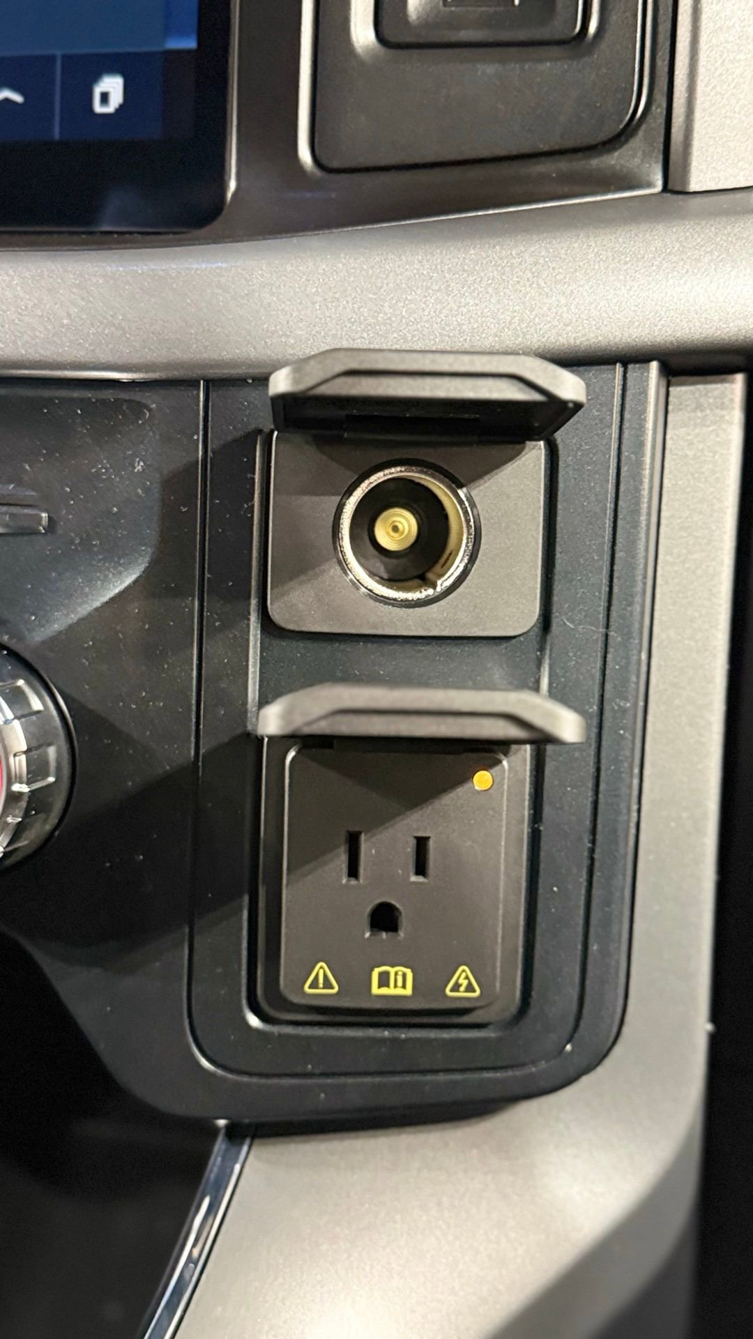 New 2026 Ford F150 XLT w/ XLT Black Appearance Package image 77