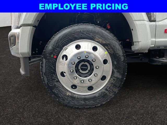 New 2026 Ford F450 XLT w/ FX4 Off-Road Package AWD/4WD image 13