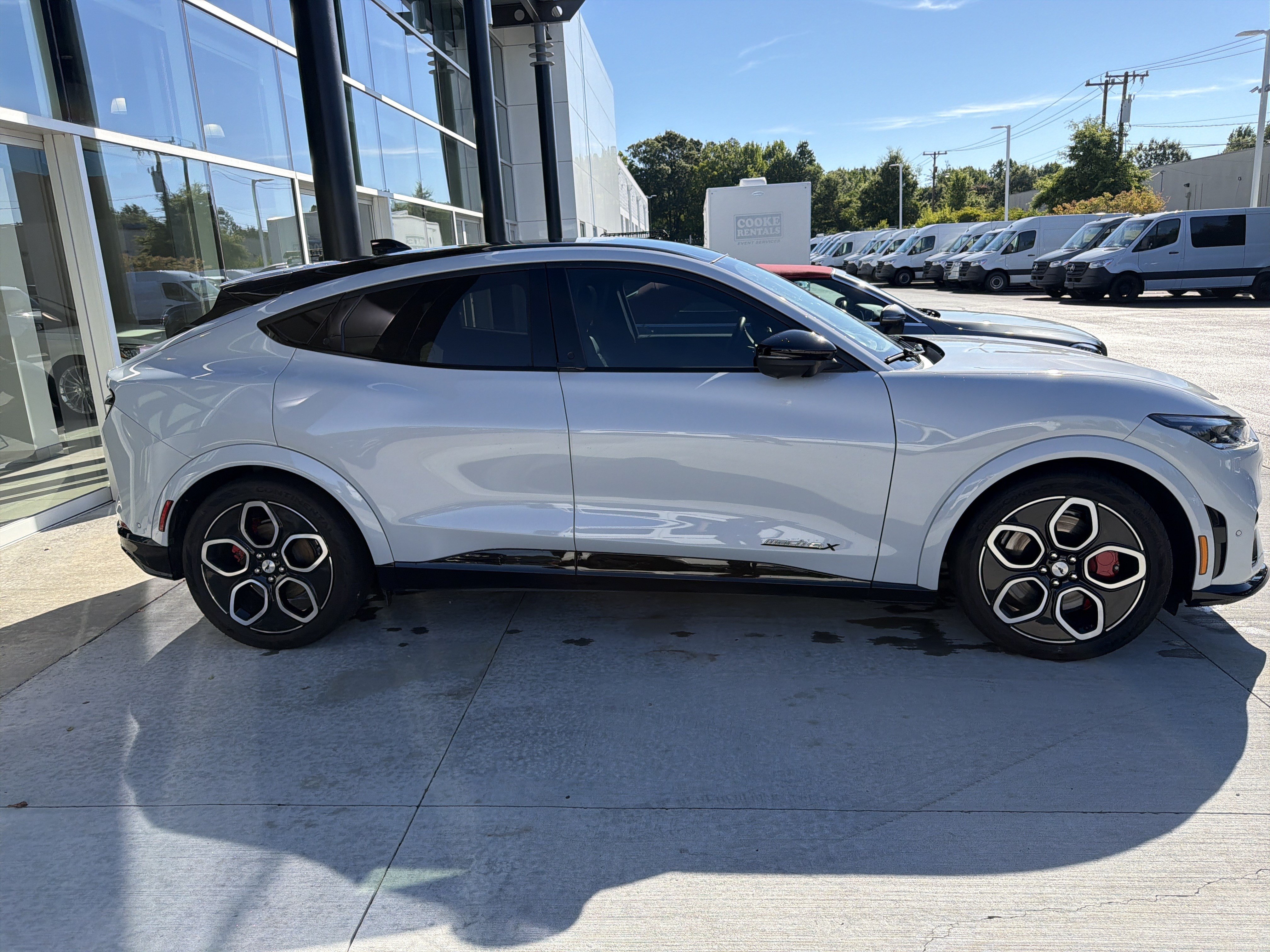 Used 2023 Ford Mustang Mach-E GT AWD/4WD image 34