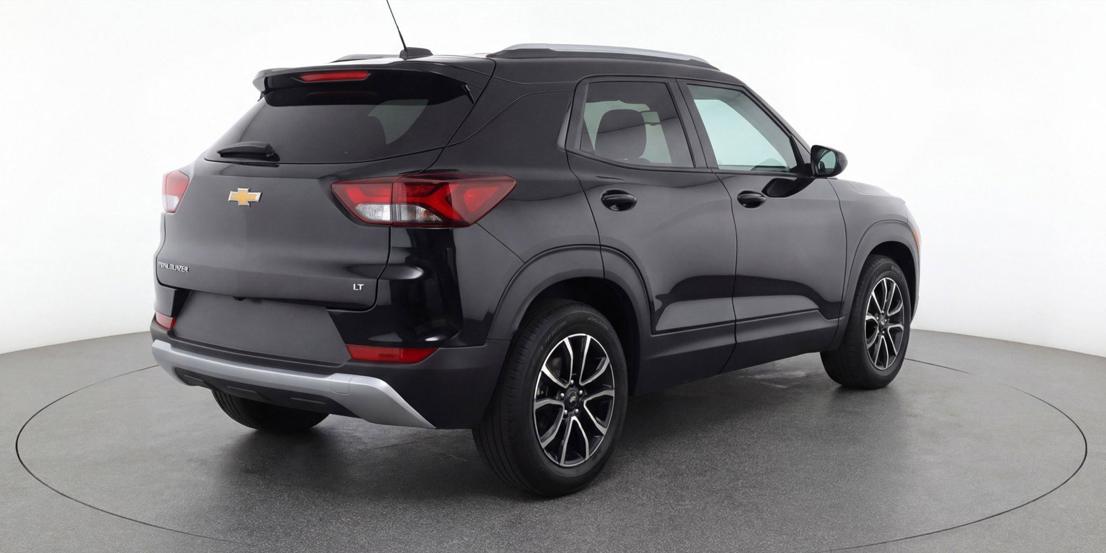 Used 2025 Chevrolet TrailBlazer LT image 9