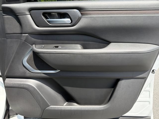 New 2026 Nissan Armada Platinum Reserve AWD/4WD image 16