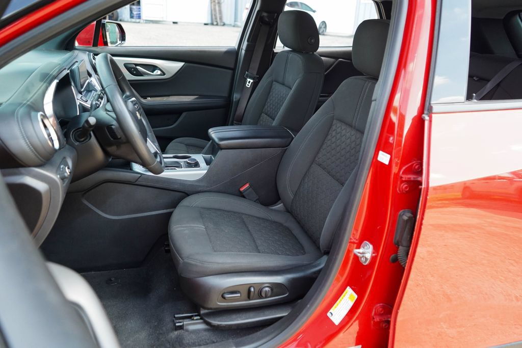 Used 2021 Chevrolet Blazer LT FWD image 7