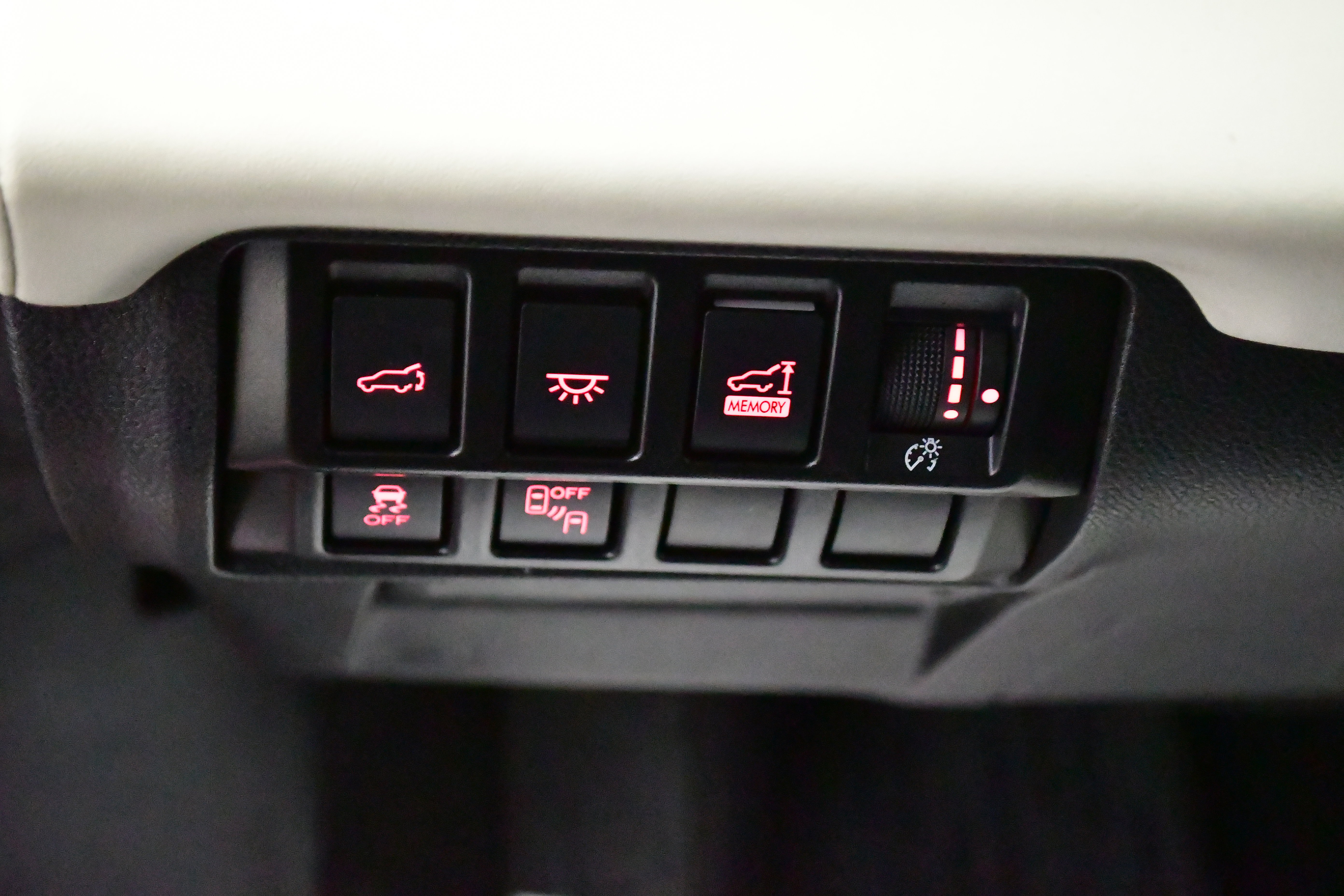 Used 2022 Subaru Ascent Limited w/ Technology Package image 28