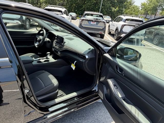 New 2026 Nissan Altima 2.5 SV FWD image 27