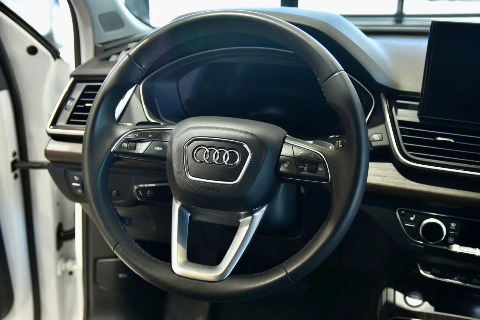 Used 2024 Audi Q5 2.0T Premium Plus image 20