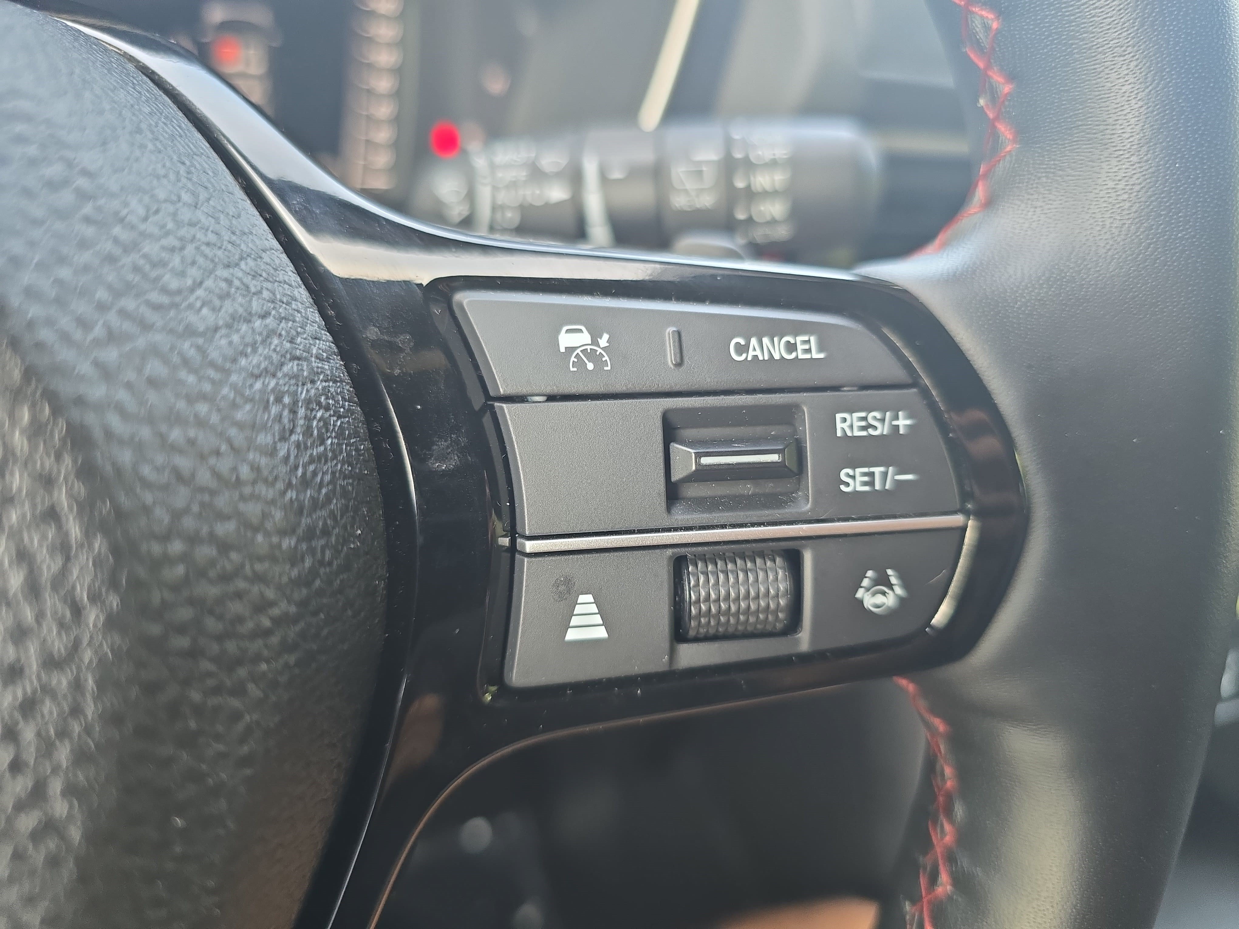 Used 2025 Honda Pilot Black Edition image 20