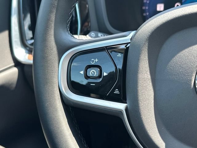 Certified 2025 Volvo V60 B5 Cross Country Plus AWD/4WD image 27