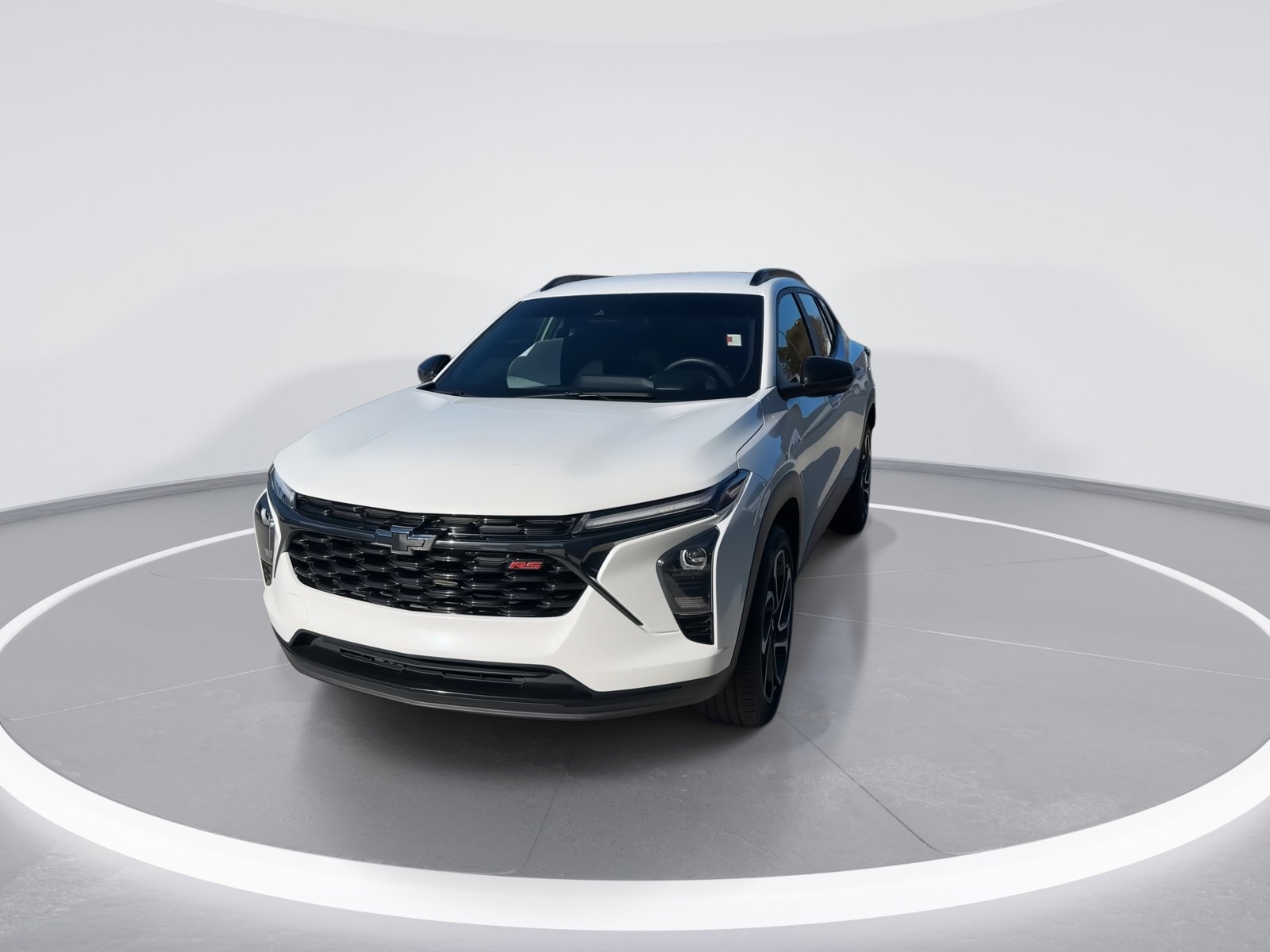 Used 2024 Chevrolet Trax RS w/ Driver Confidence Package image 3