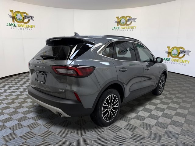 Used 2025 Ford Escape SE FWD image 10