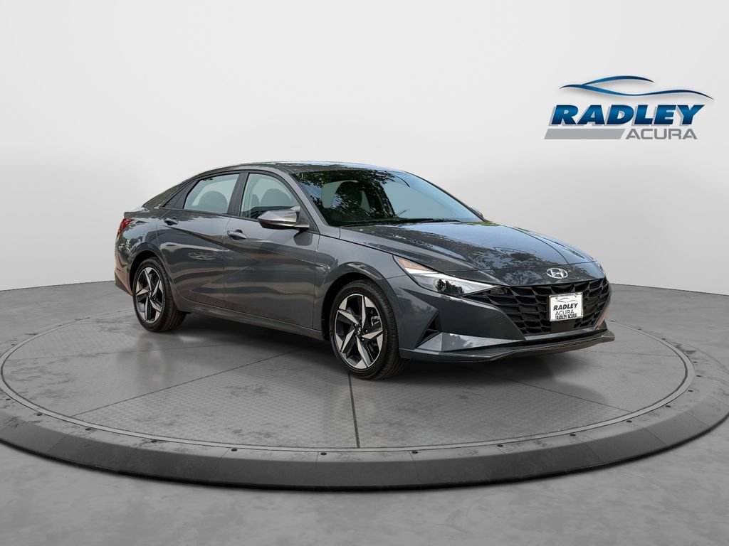 Used 2023 Hyundai Elantra SEL w/ Convenience Package FWD image 1