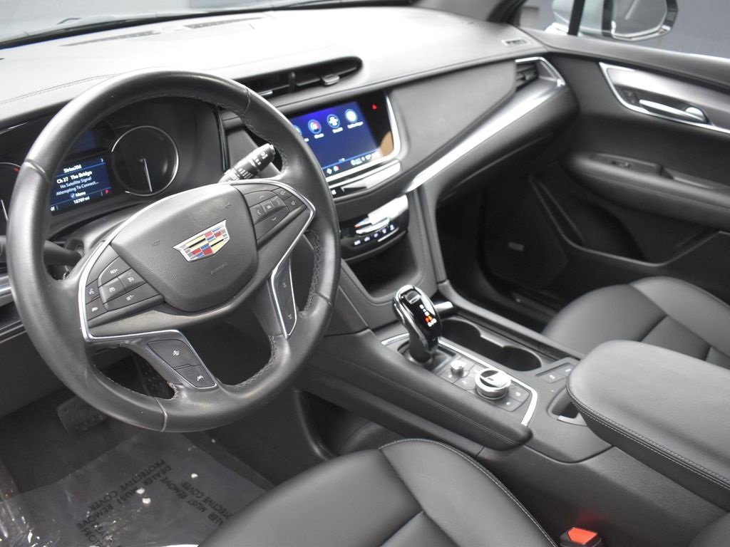 Certified 2023 Cadillac XT5 Luxury image 12