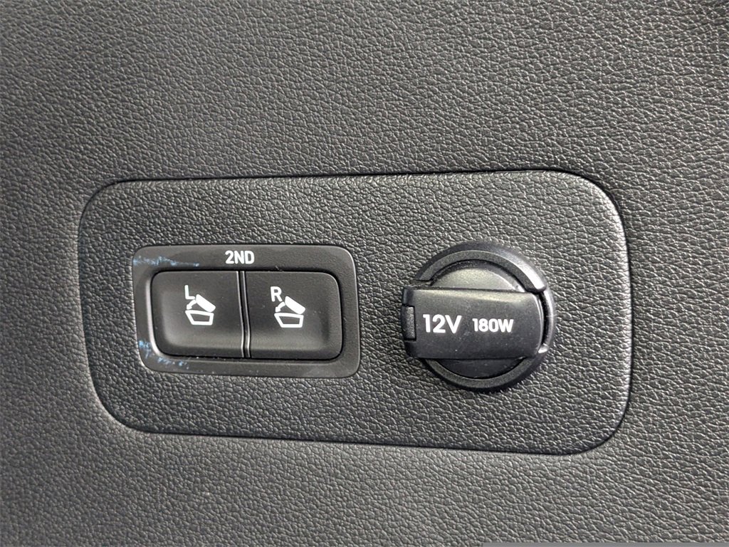 Used 2022 Hyundai Santa Fe Calligraphy image 14