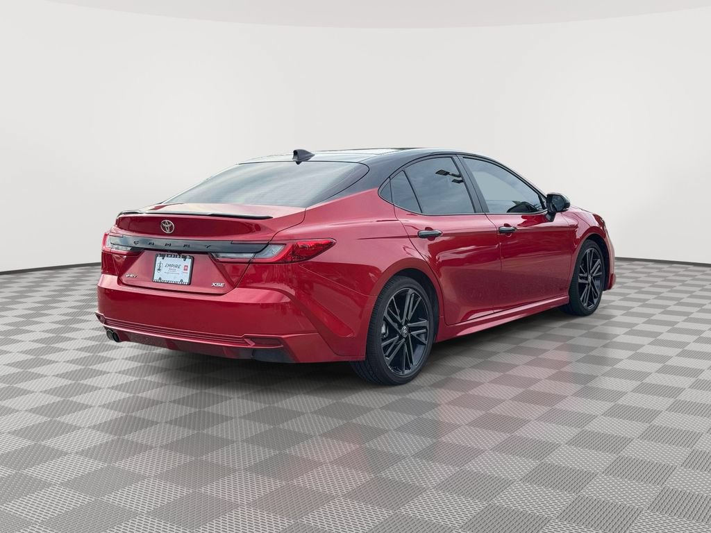 Used 2025 Toyota Camry XSE FWD image 7