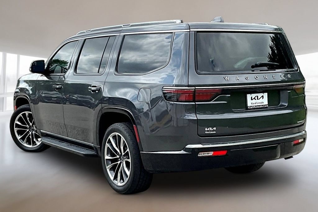 Used 2022 Jeep Wagoneer Series II w/ Premium Group I RWD image 4