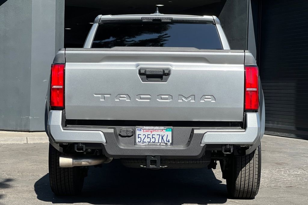 Used 2026 Toyota Tacoma TRD Sport RWD image 5