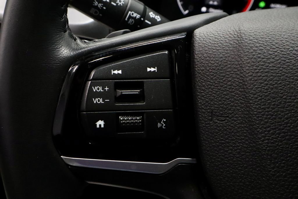 Used 2025 Honda Odyssey EX-L image 29