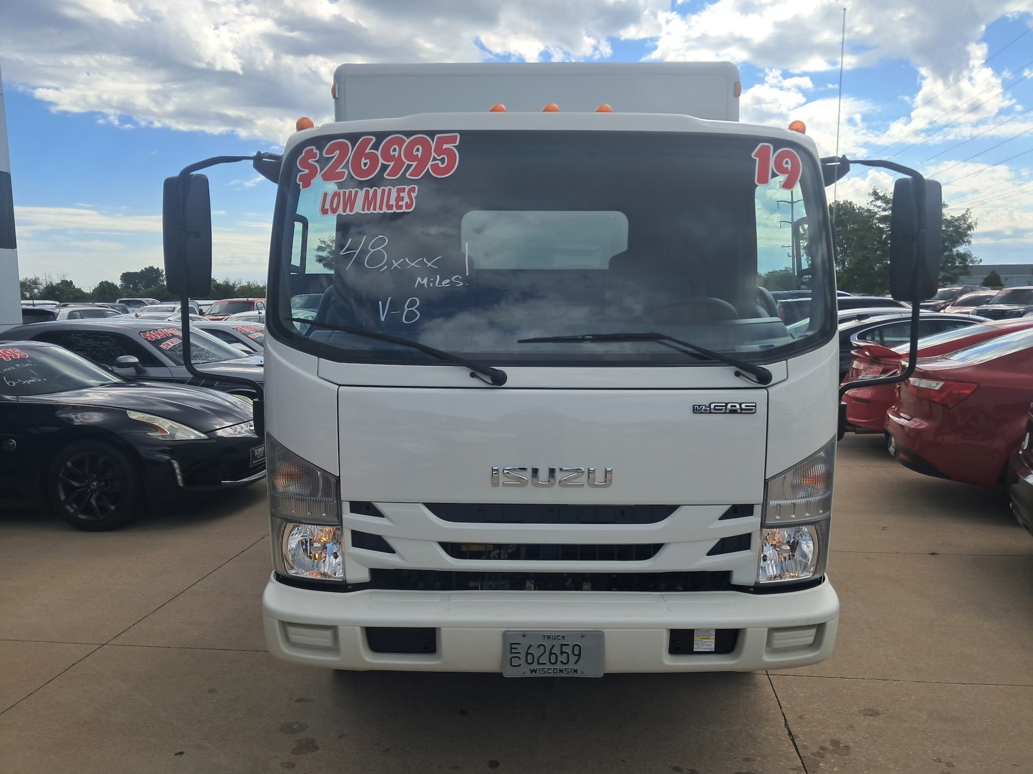 Used 2019 Isuzu NPR RWD image 3