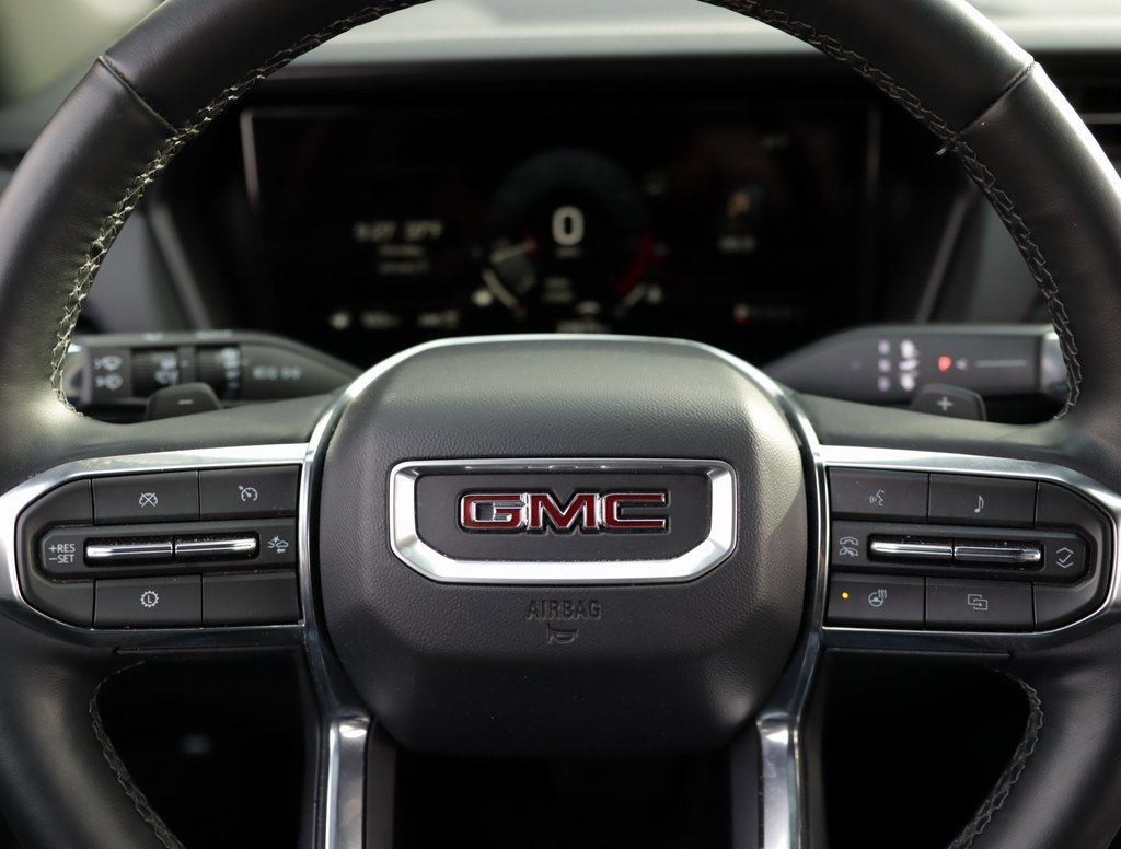 Used 2025 GMC Terrain Elevation image 11