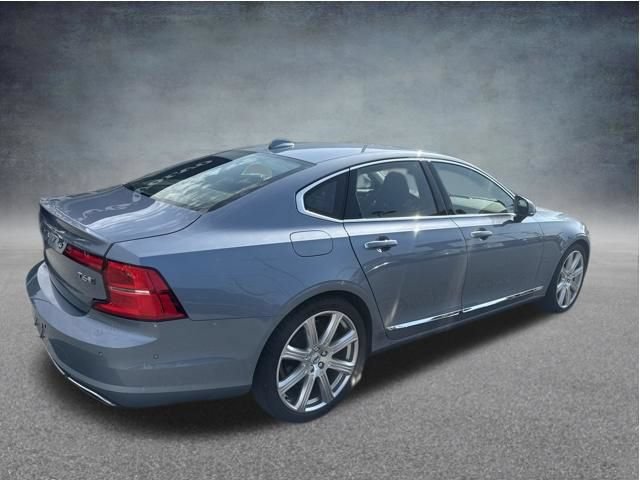 Used 2017 Volvo S90 T6 Inscription w/ Vision Package AWD/4WD image 9