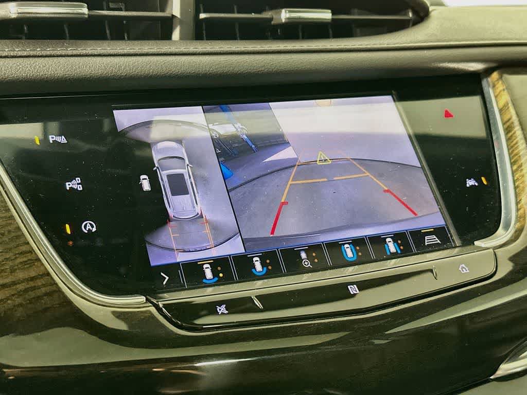 Used 2020 Cadillac XT6 Premium Luxury FWD image 28