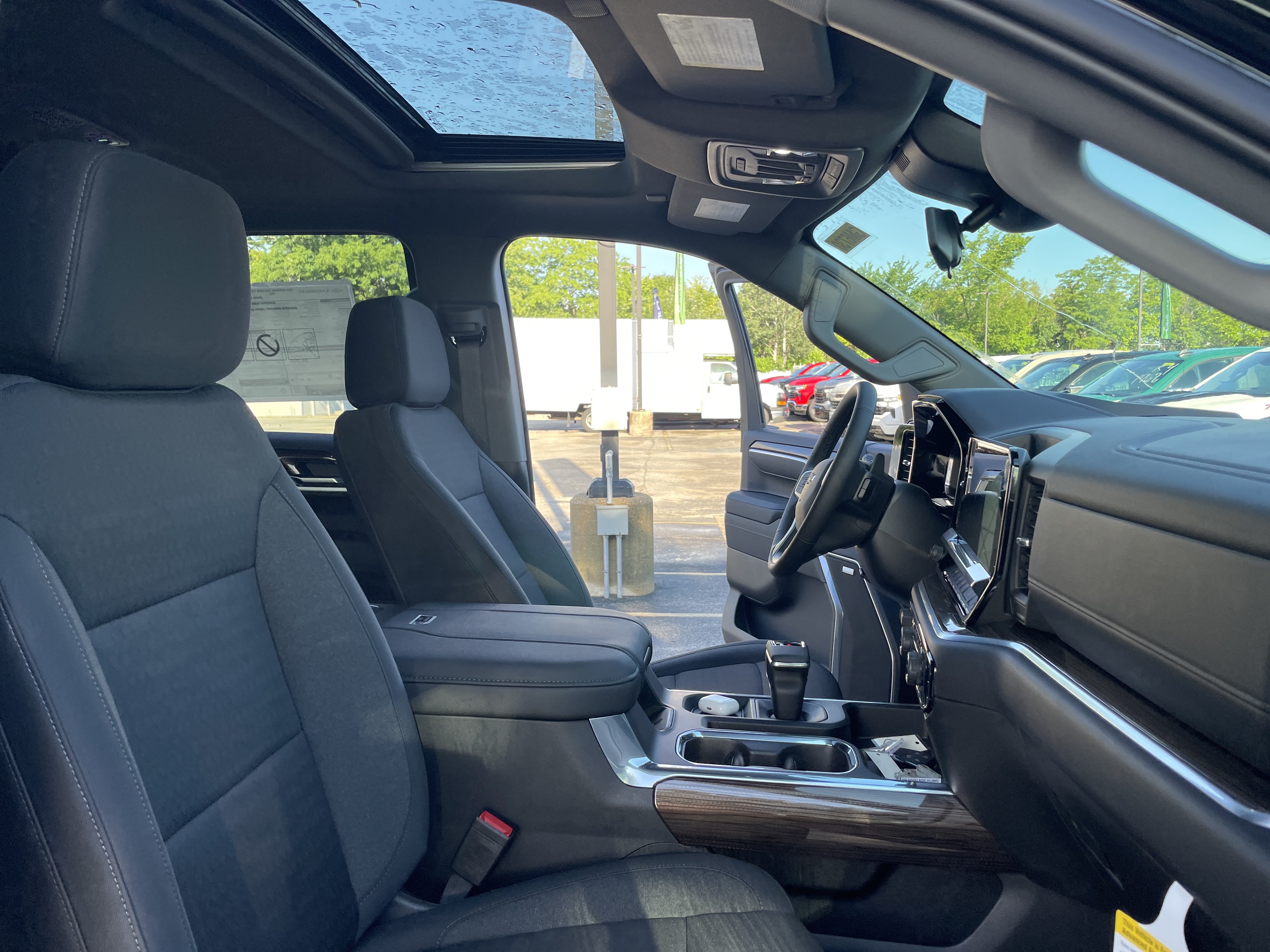 New 2026 Chevrolet Silverado 1500 RST AWD/4WD image 29