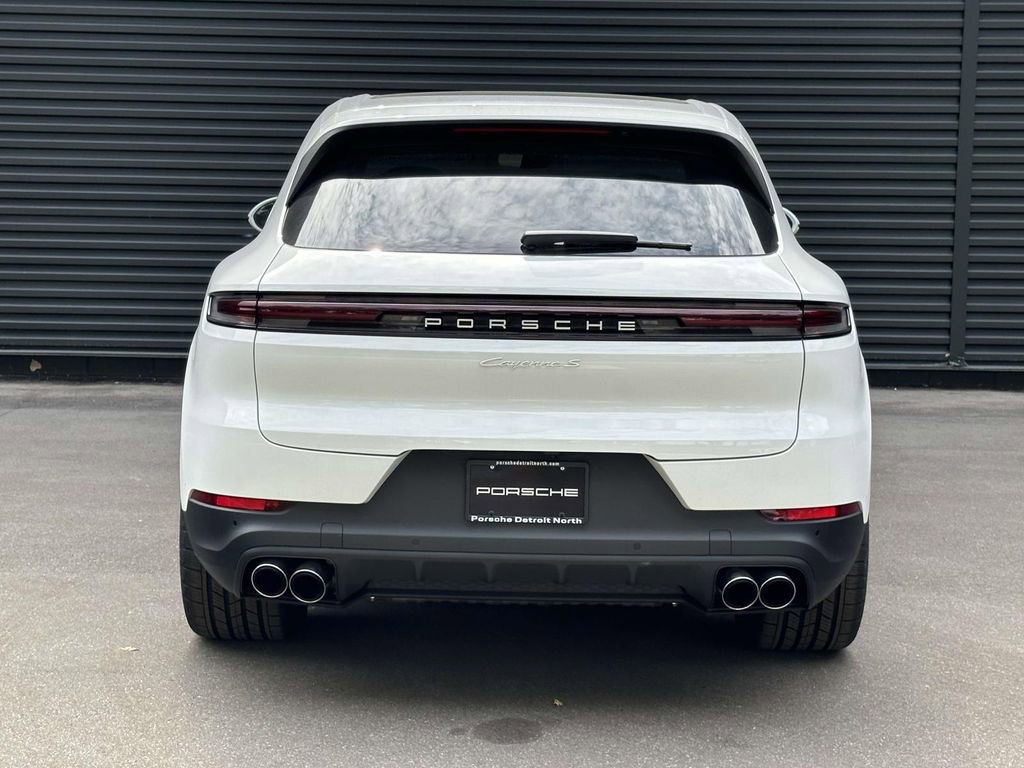 New 2025 Porsche Cayenne S AWD/4WD image 28