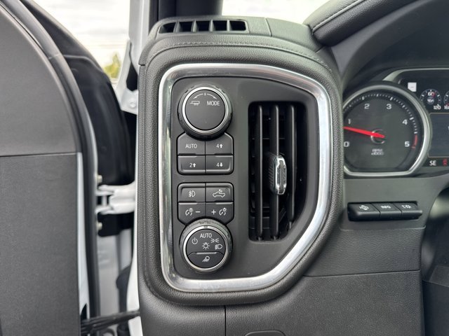 Used 2022 Chevrolet Silverado 2500 High Country image 29
