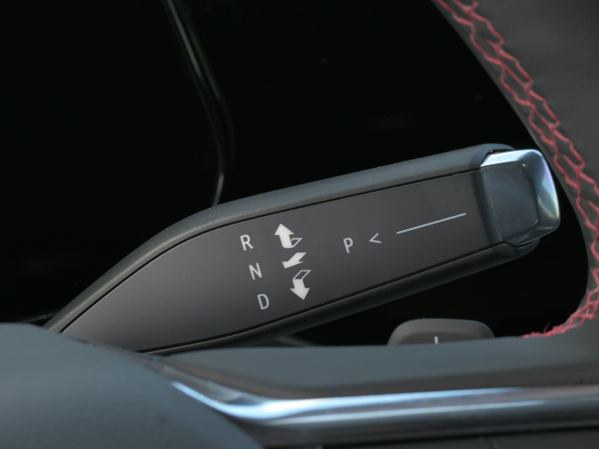 Used 2025 Chevrolet Suburban RST AWD/4WD image 30