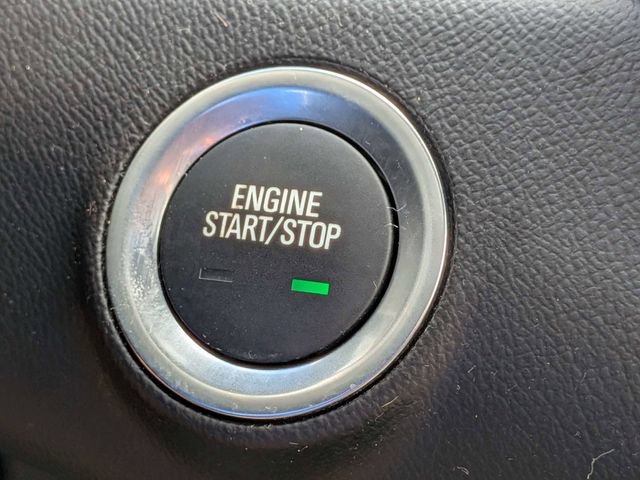 Used 2023 GMC Terrain SLT w/ Tech Package AWD/4WD image 33