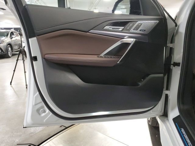 Used 2025 BMW X2 M35i w/ Premium Package image 14