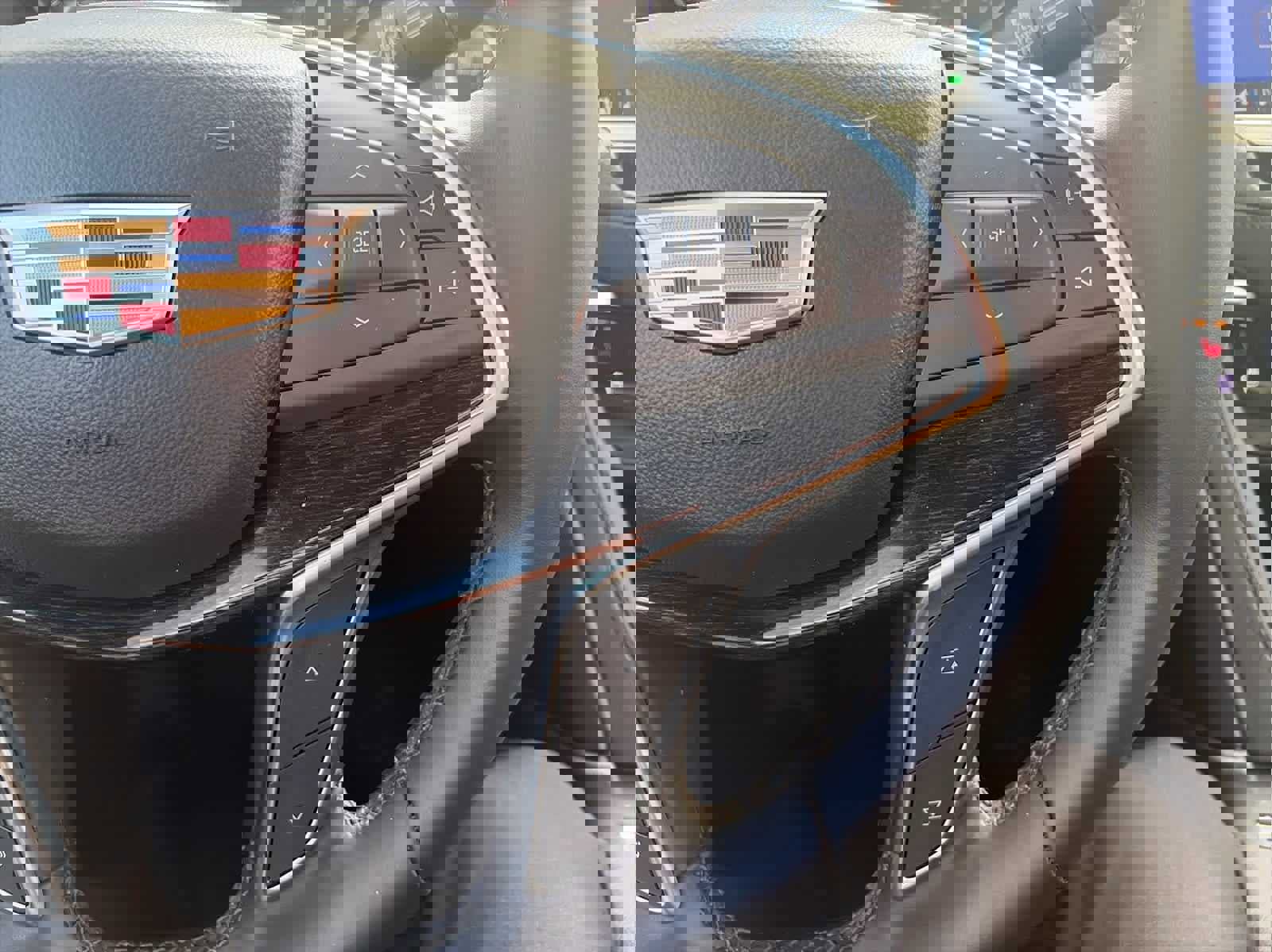 Used 2025 Cadillac XT5 Premium Luxury image 16