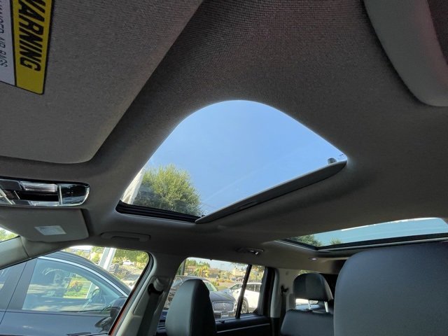 Used 2024 Hyundai Santa Fe Limited image 24