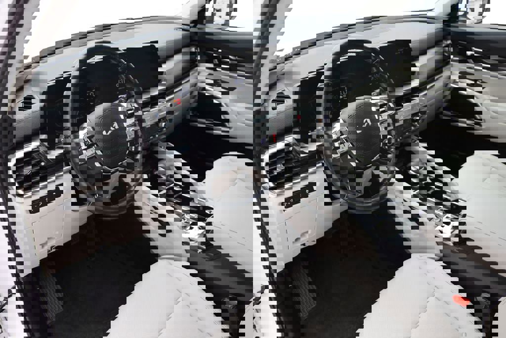 Used 2023 Kia Telluride S w/ S Sunroof Package image 14