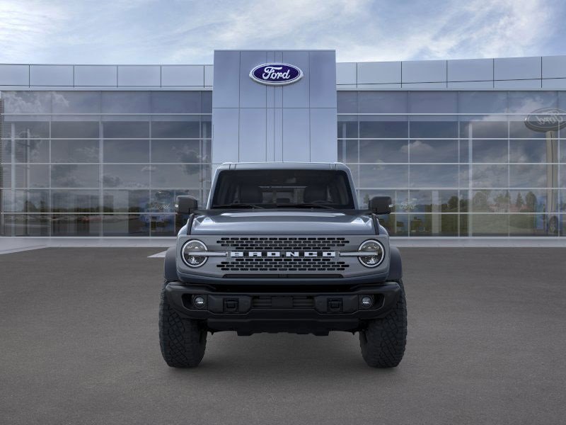 New 2025 Ford Bronco Badlands image 4
