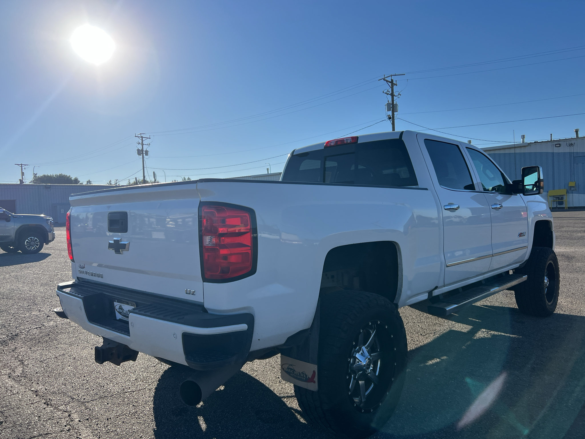 Used 2017 Chevrolet Silverado 3500 LTZ w/ Duramax Plus Package AWD/4WD image 7