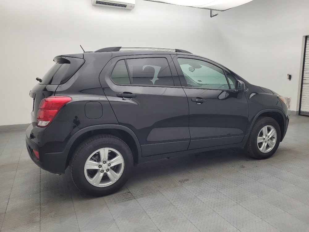 Used 2022 Chevrolet Trax LT w/ Driver Confidence Package AWD/4WD image 10