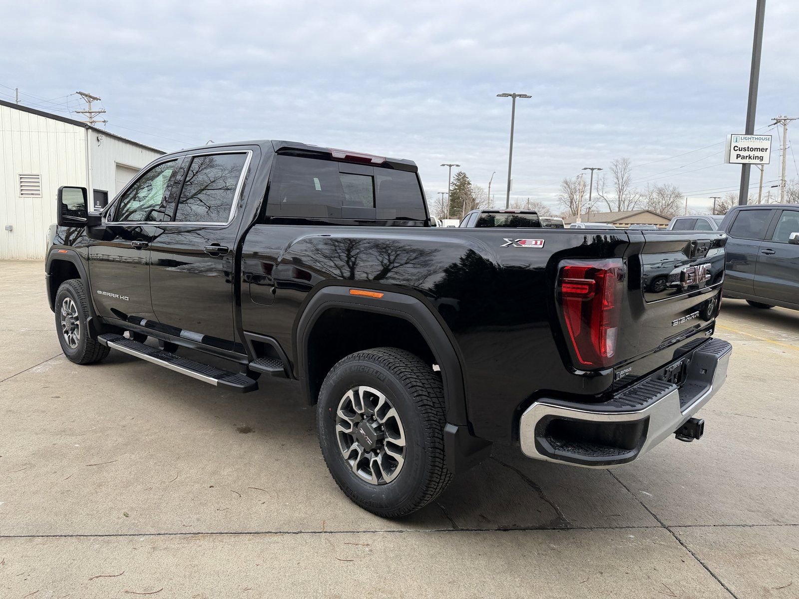 New 2026 GMC Sierra 2500 SLE w/ SLE Value Package; image 29