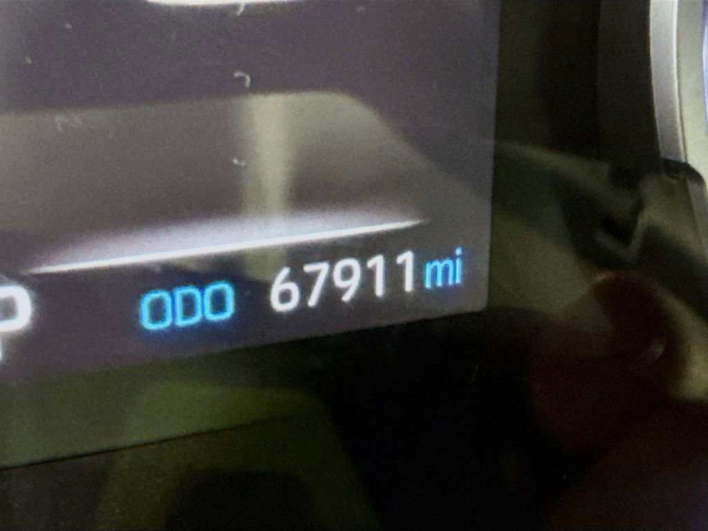 Certified 2021 Toyota RAV4 XLE w/ Convenience Package image 5