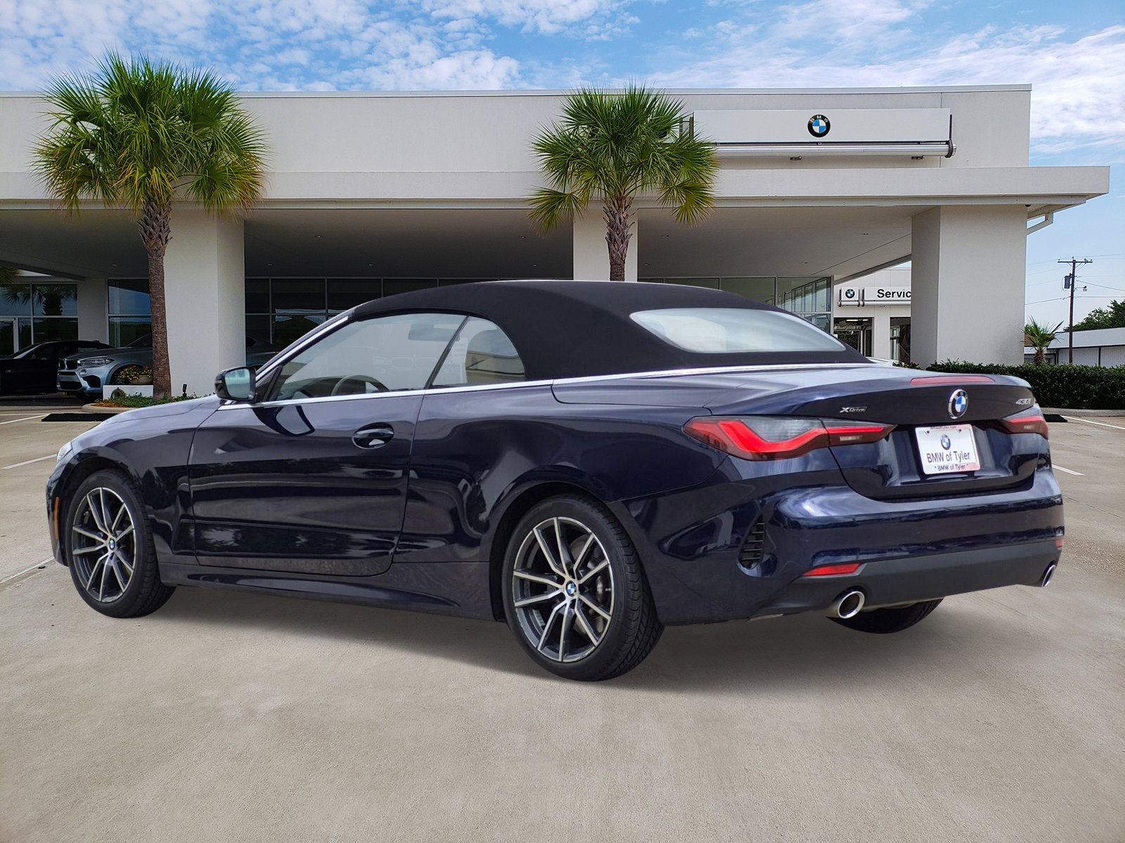 Certified 2023 BMW 430i xDrive Convertible w/ Premium Package image 6