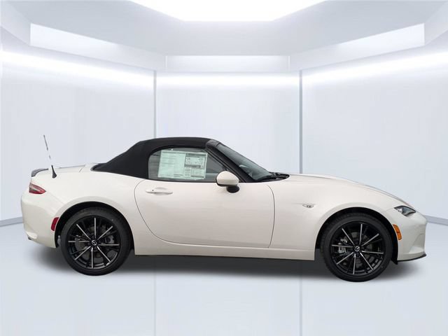 New 2026 MAZDA MX-5 Miata Grand Touring RWD image 7