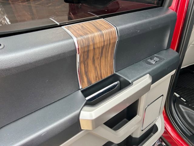 Used 2019 Ford F150 Lariat image 17