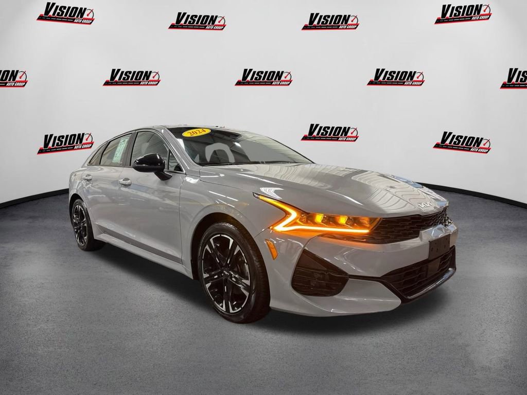 Used 2024 Kia K5 GT-Line w/ GT-Line Premium Package image 3